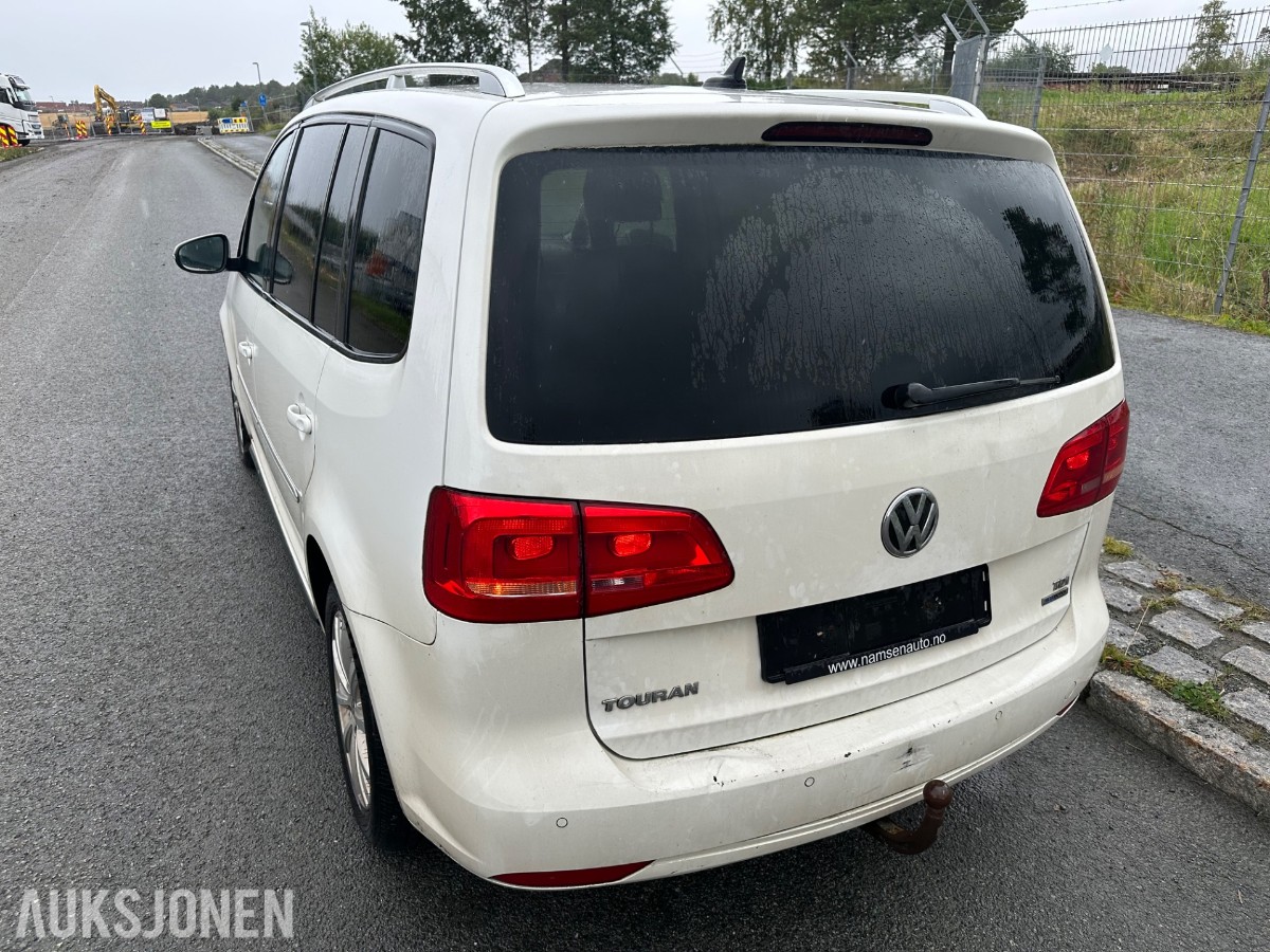 2013 Volkswagen TOURAN 105HK TDI EU-OK 07.28 HENGERFESTE VARMER ALCANTARA
