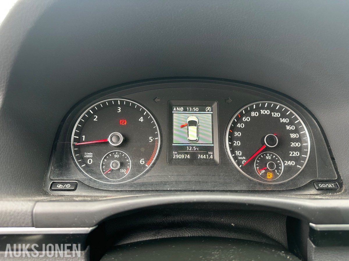2013 Volkswagen TOURAN 105HK TDI EU-OK 07.28 HENGERFESTE VARMER ALCANTARA