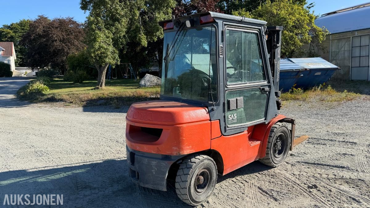2005 Toyota 62-7FDF30 gaffeltruck 3 000 kg