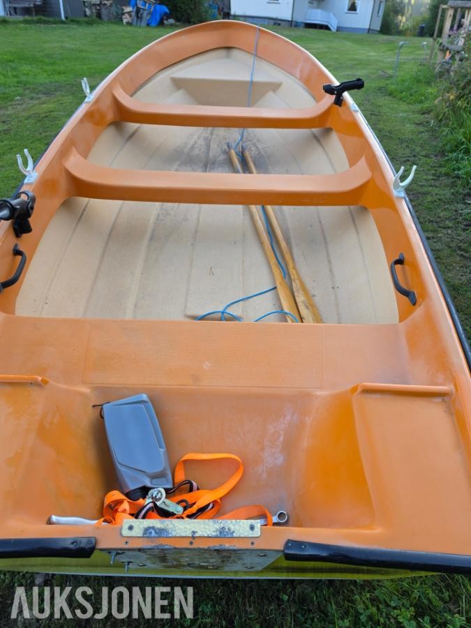1995 Viking silver med Evinrude 6hk
