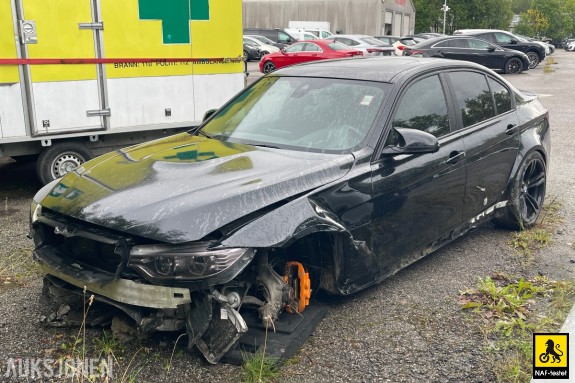 2014 BMW M3 3.0 431 HK AUT HARMAN/KARDON KAMERA LED M-SUSPENSION 