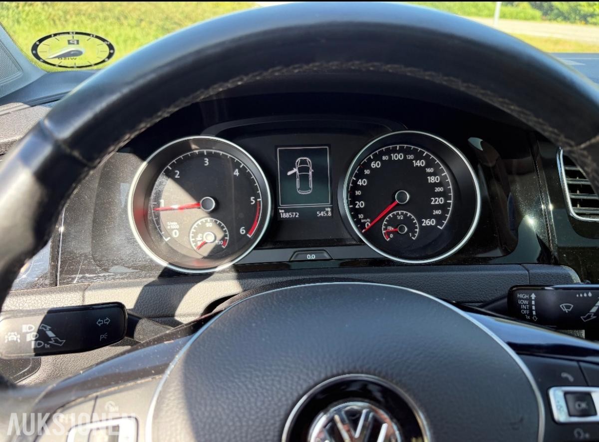 2015 Volkswagen Golf 1.6 Diesel 105hk 4MOTION Cruisekontroll, Ryggekamera, Soltak
