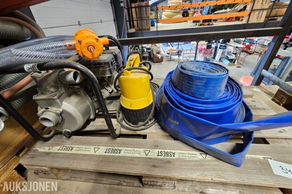 Parti med lensepumper og slanger - bensindrevet sentrifugalpumpe 2 tommer - AL-KO Twin 14000 Combi - flatslanger og sugeslanger