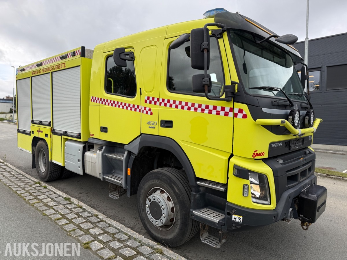 2015 Volvo FMX 4x4 brannbil, Ziegler/Braco påbygg, FPN 10-3000-1HR pumpe