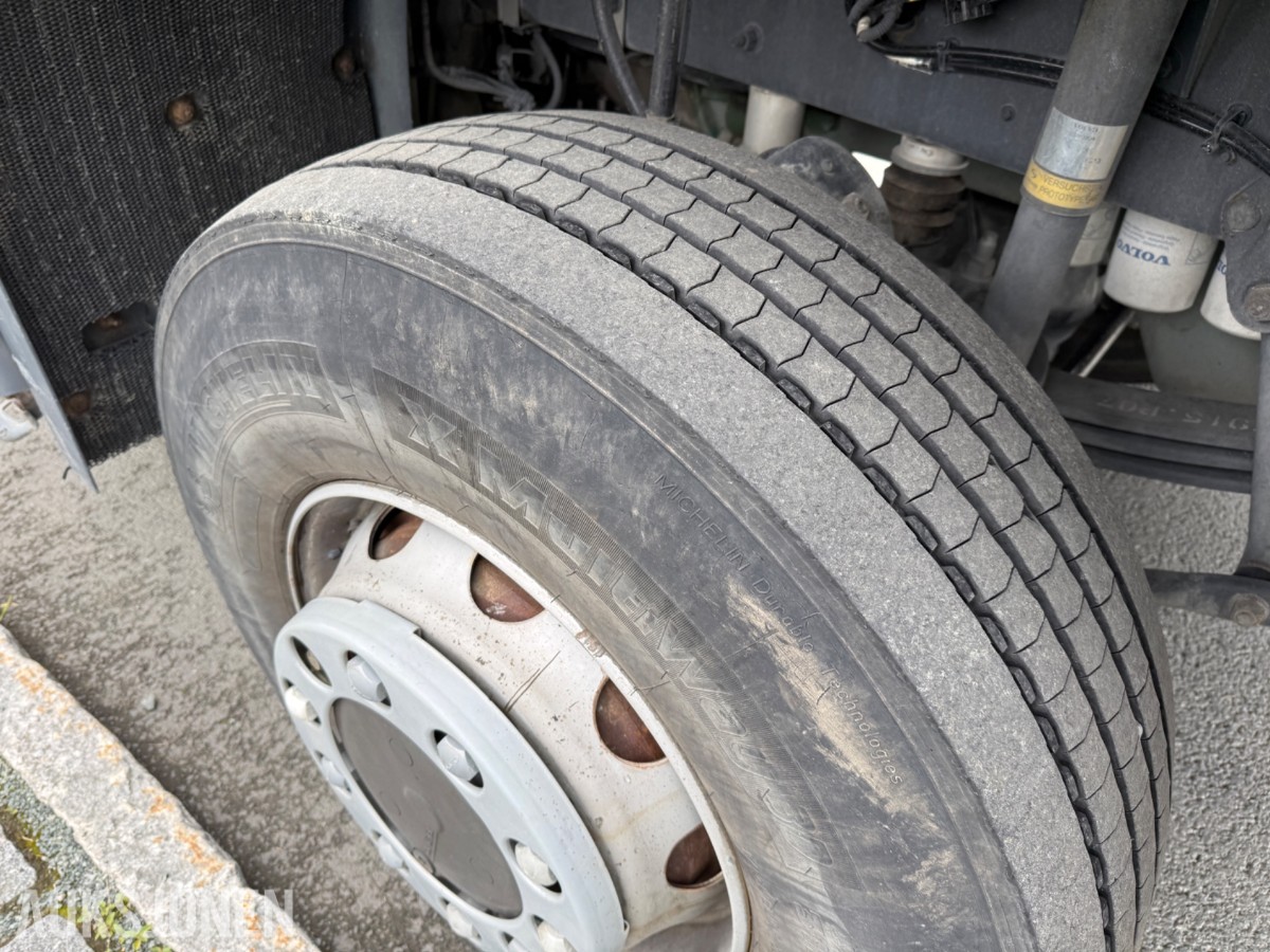 2015 Volvo FMX 4x4 brannbil, Ziegler/Braco påbygg, FPN 10-3000-1HR pumpe