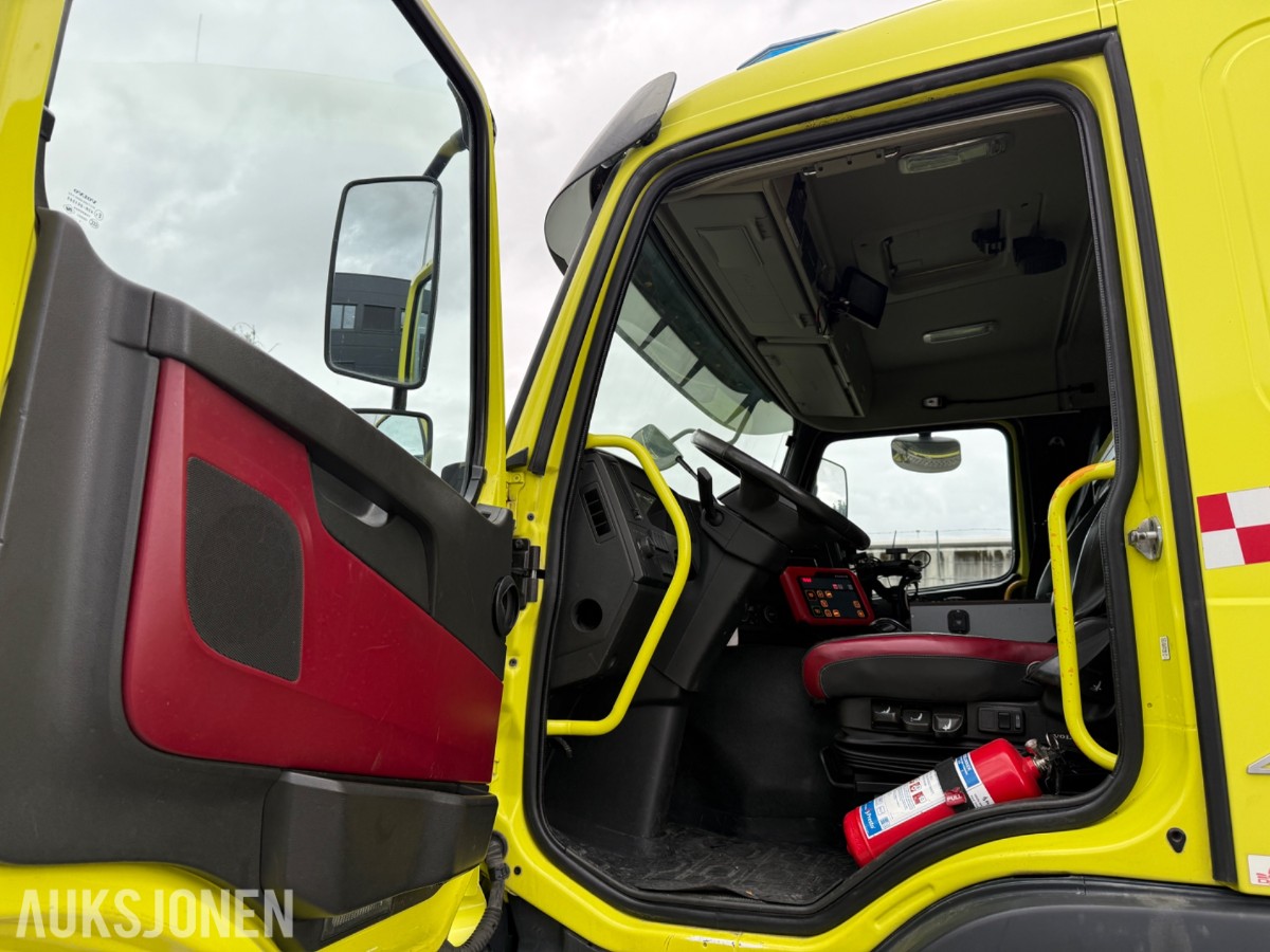 2015 Volvo FMX 4x4 brannbil, Ziegler/Braco påbygg, FPN 10-3000-1HR pumpe