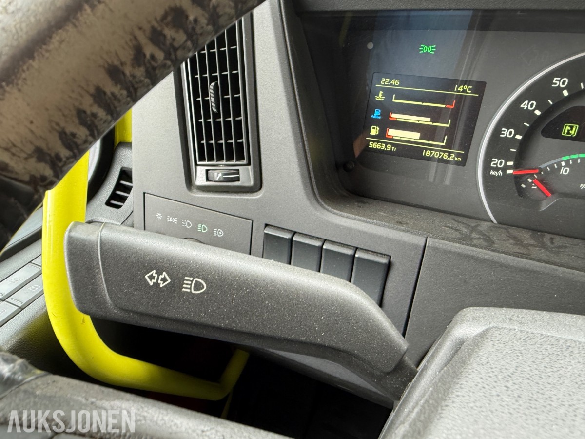 2015 Volvo FMX 4x4 brannbil, Ziegler/Braco påbygg, FPN 10-3000-1HR pumpe