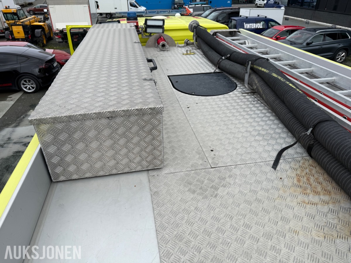 2015 Volvo FMX 4x4 brannbil, Ziegler/Braco påbygg, FPN 10-3000-1HR pumpe