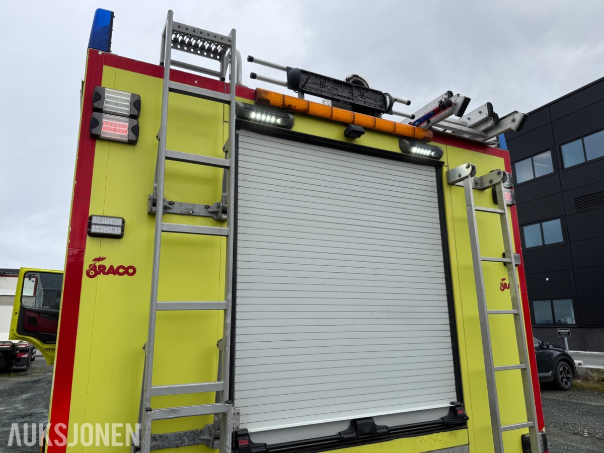 2015 Volvo FMX 4x4 brannbil, Ziegler/Braco påbygg, FPN 10-3000-1HR pumpe