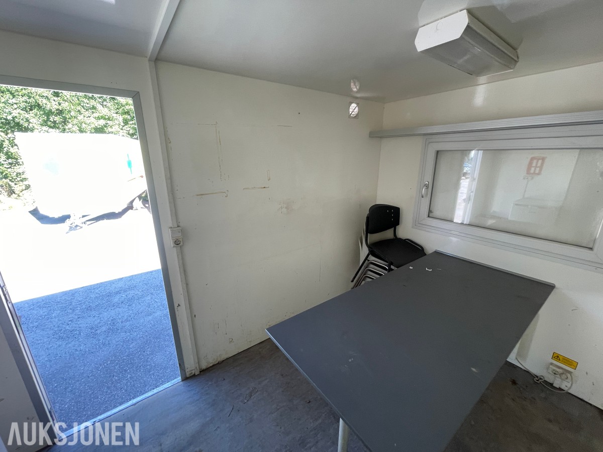 Scanvogn 420 mannskapsbrakke/vogn - toalett / lager / møterom