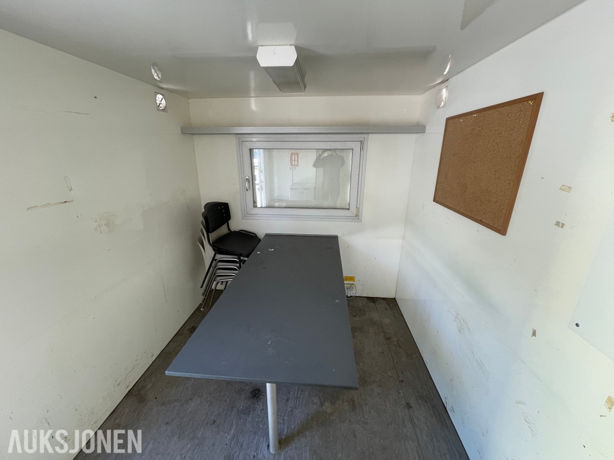 Scanvogn 420 mannskapsbrakke/vogn - toalett / lager / møterom
