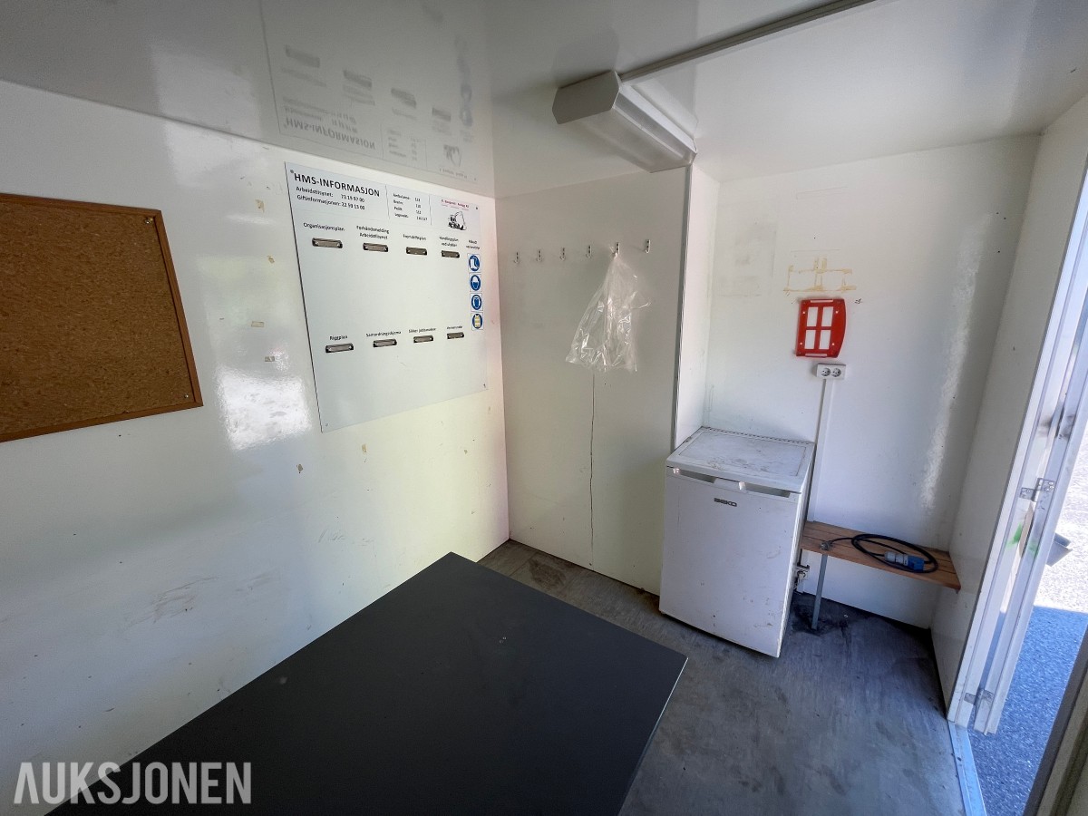 Scanvogn 420 mannskapsbrakke/vogn - toalett / lager / møterom