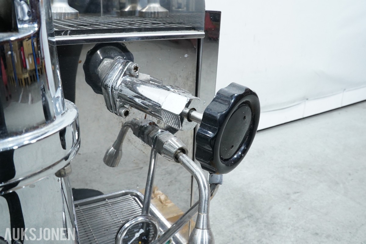 VBM 1961 Replica Pistone 3-gruppers profesjonell espressomaskin