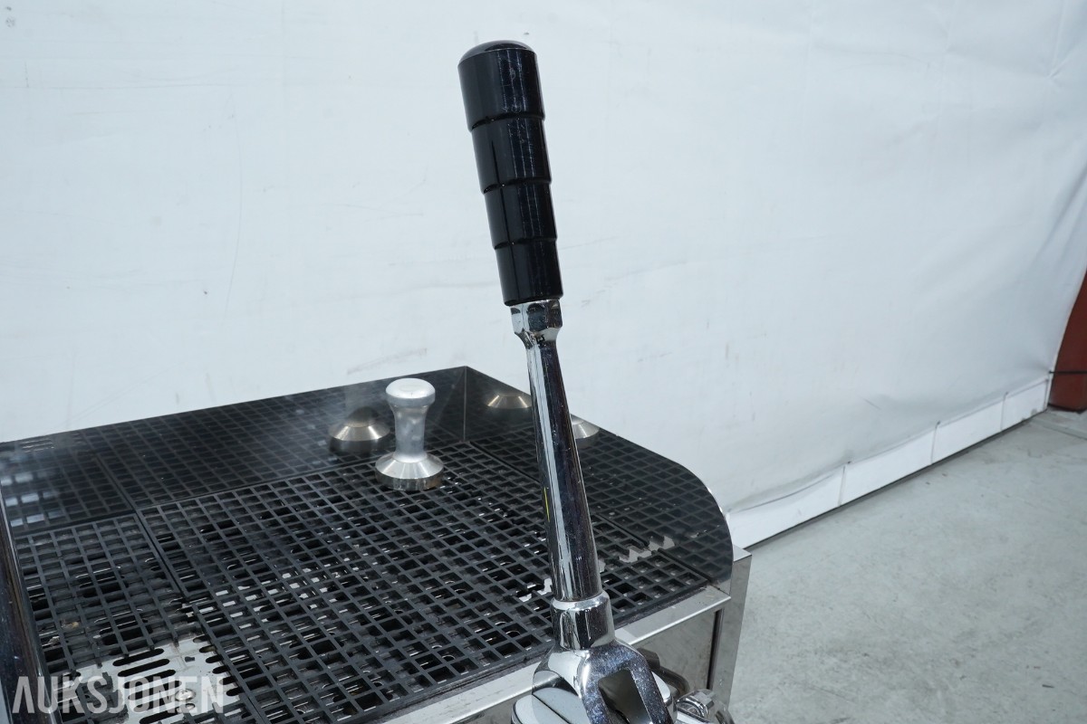 VBM 1961 Replica Pistone 3-gruppers profesjonell espressomaskin