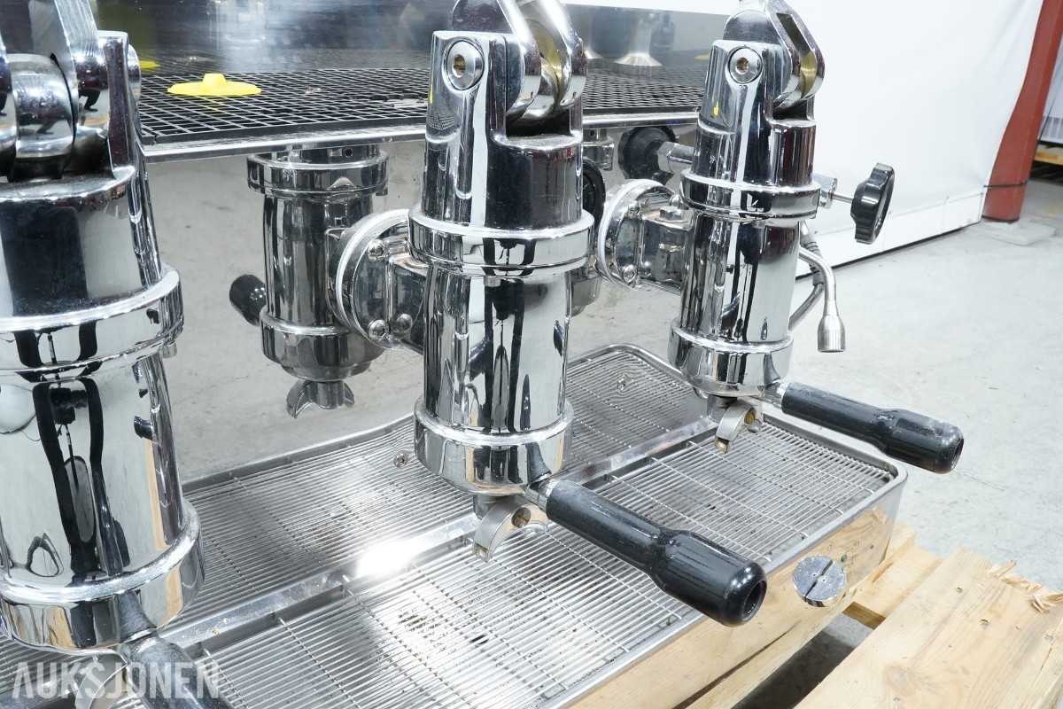 VBM 1961 Replica Pistone 3-gruppers profesjonell espressomaskin