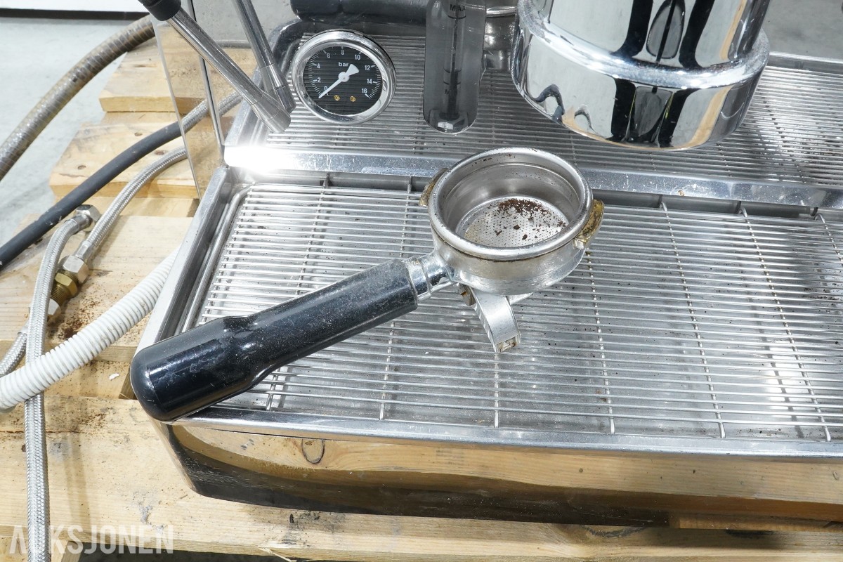 VBM 1961 Replica Pistone 3-gruppers profesjonell espressomaskin