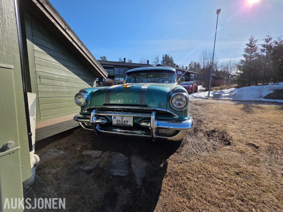 1955 Pontiac Star-Chief Custom Safari 1 av 2 i Norge