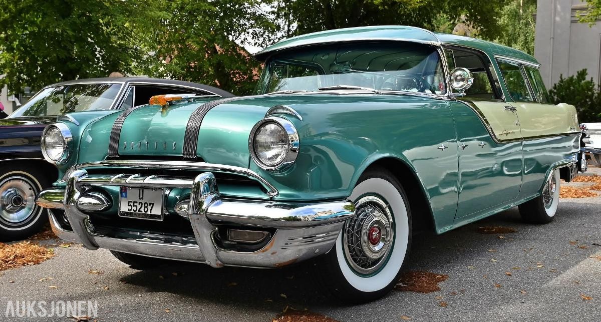 1955 Pontiac Star-Chief Custom Safari 1 av 2 i Norge