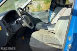 2002 Toyota HIACE 2.5-102 D 4WD - Reparasjonsobjekt