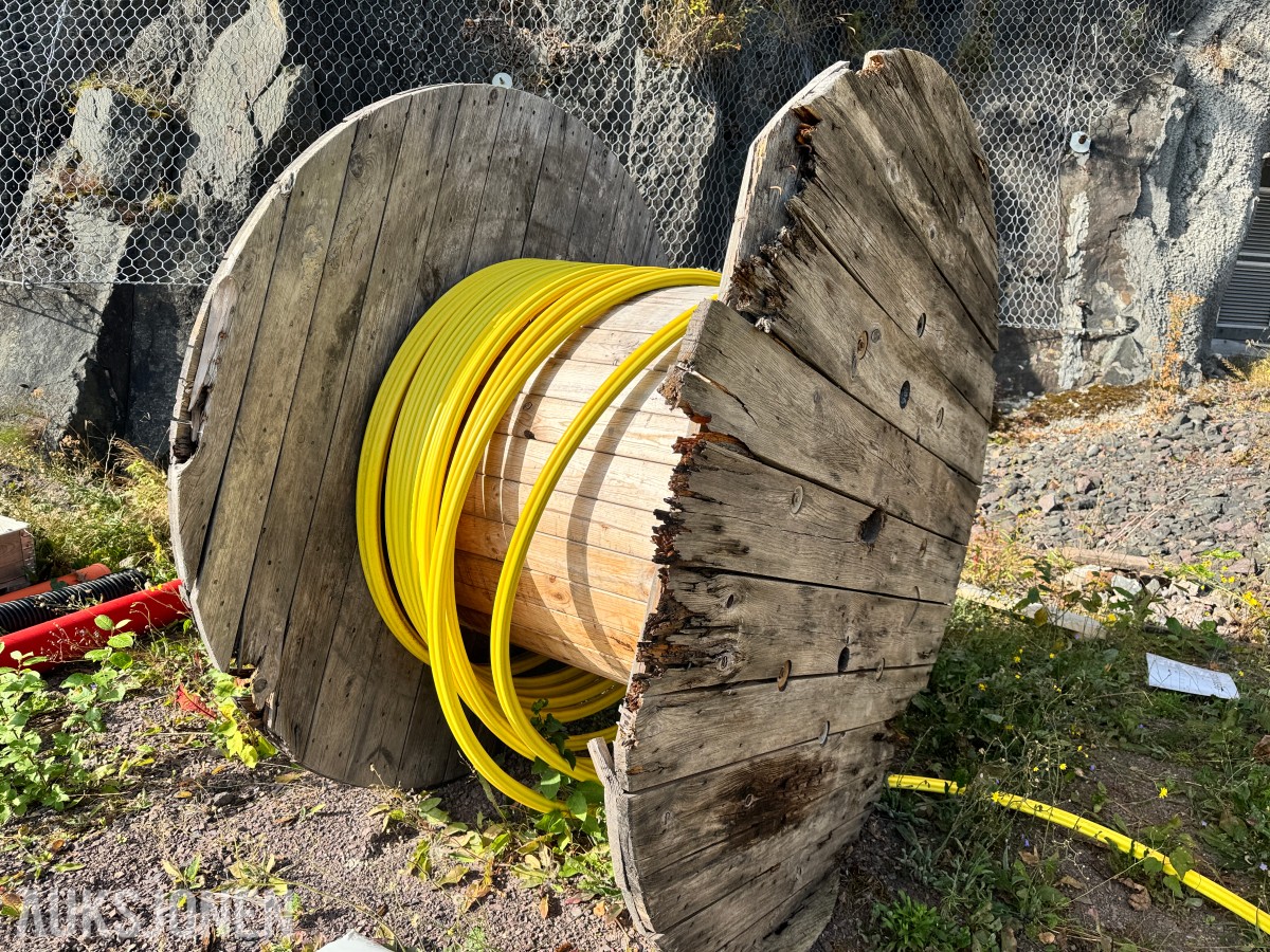 To tromler fiberrør - INFRAPLAST TELÉNOR 2X14/10MM