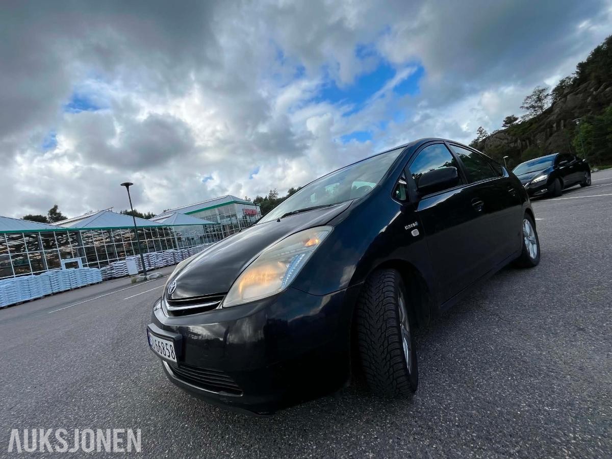 2008 Toyota Prius hybrid 1.5 77hk automat skinn