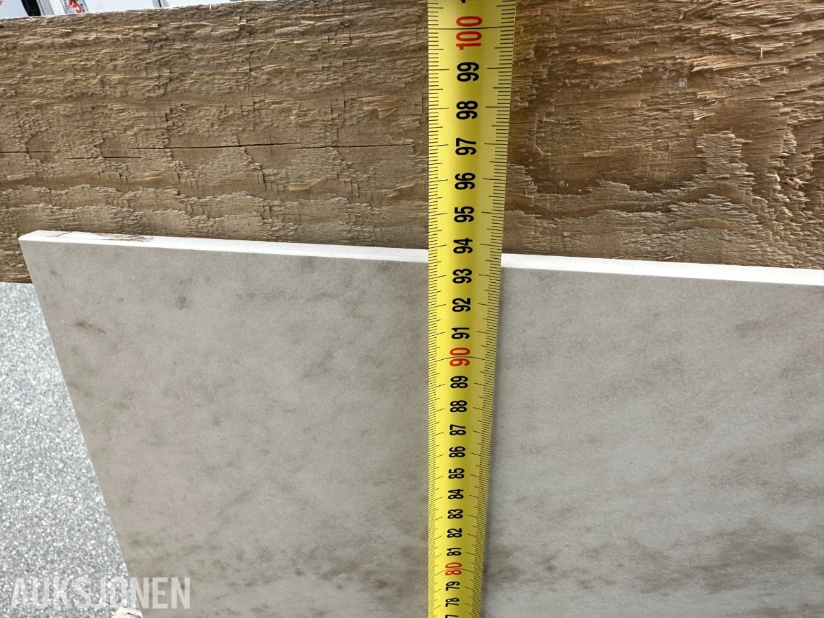 Benkeplate i stein | Ca. 248x 93,5 cm | Utsparing