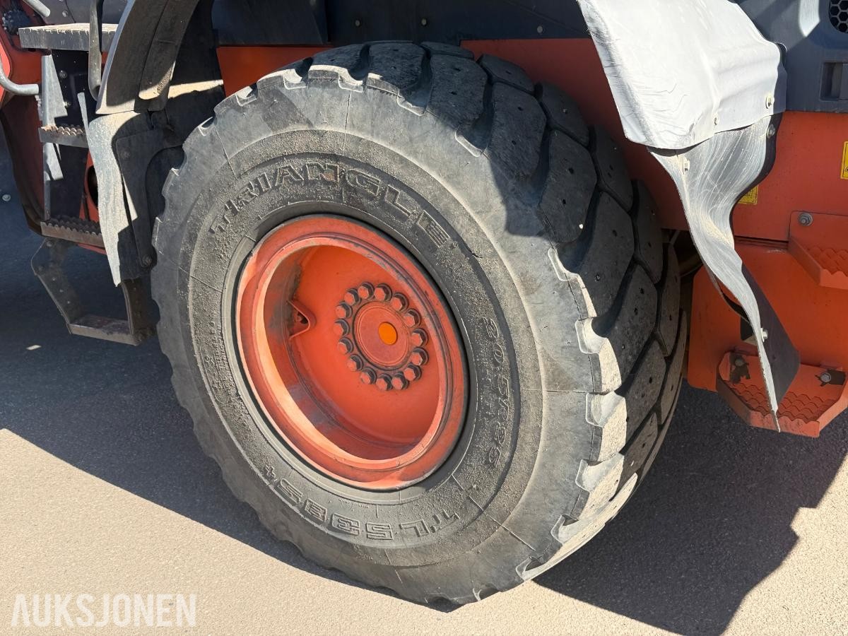 2016 Hitachi ZW180-5B hjullaster med skuffe / Spakstyring