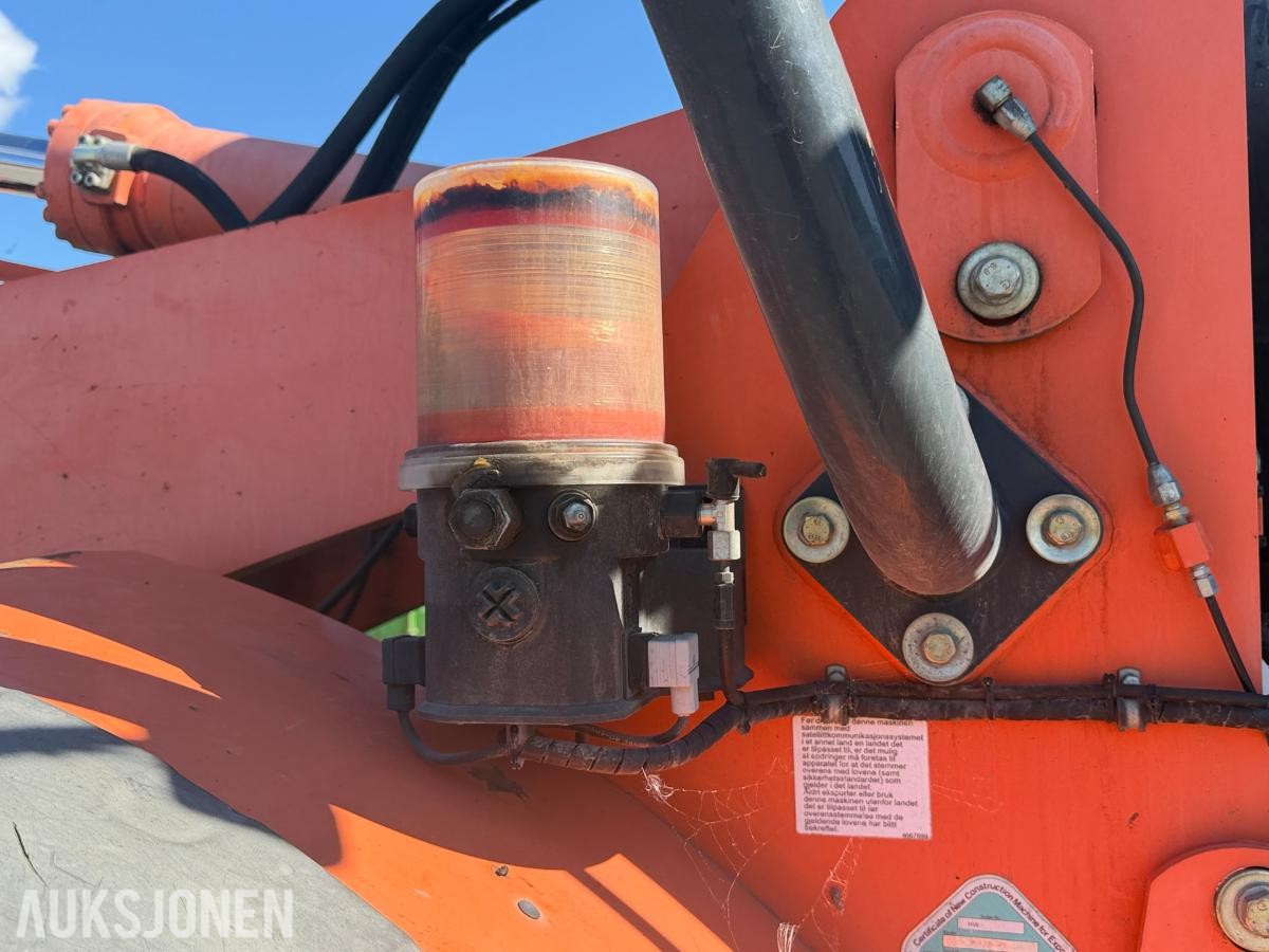 2016 Hitachi ZW180-5B hjullaster med skuffe / Spakstyring