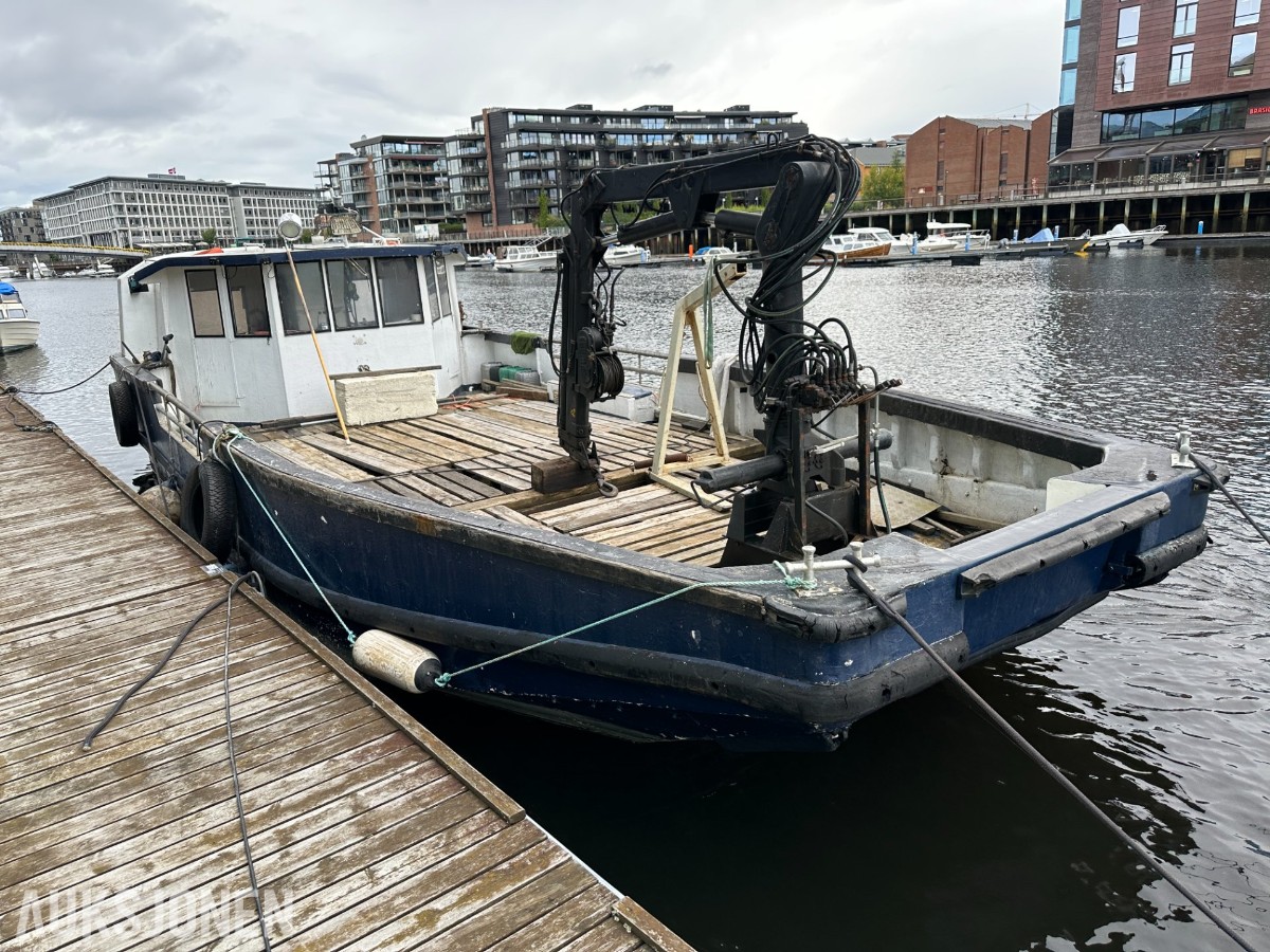 1985 Harding motorisert lekter «Felix» | Kran | Ca. 10 tonn dekkslast