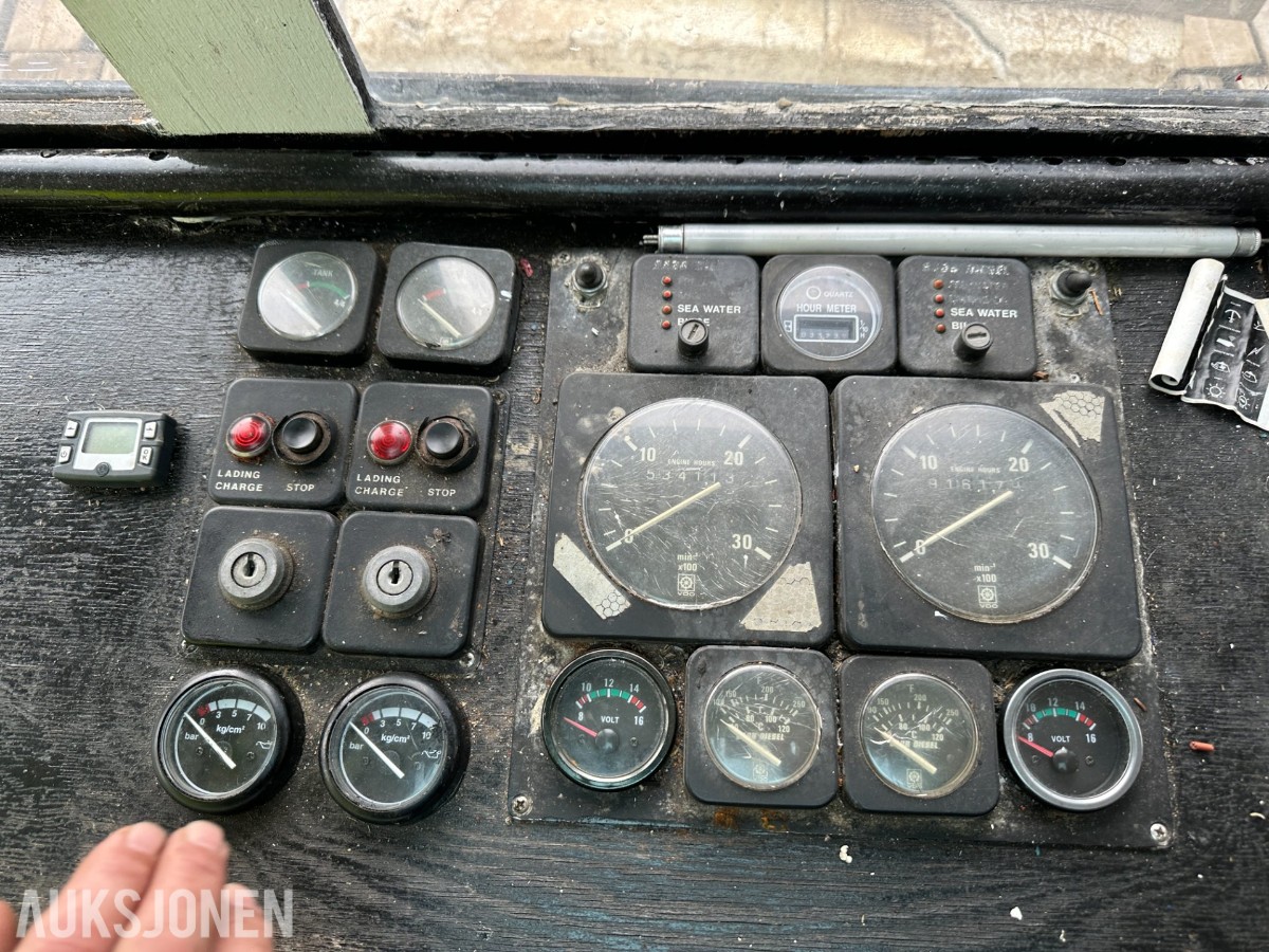 1985 Harding motorisert lekter «Felix» | Kran | Ca. 10 tonn dekkslast