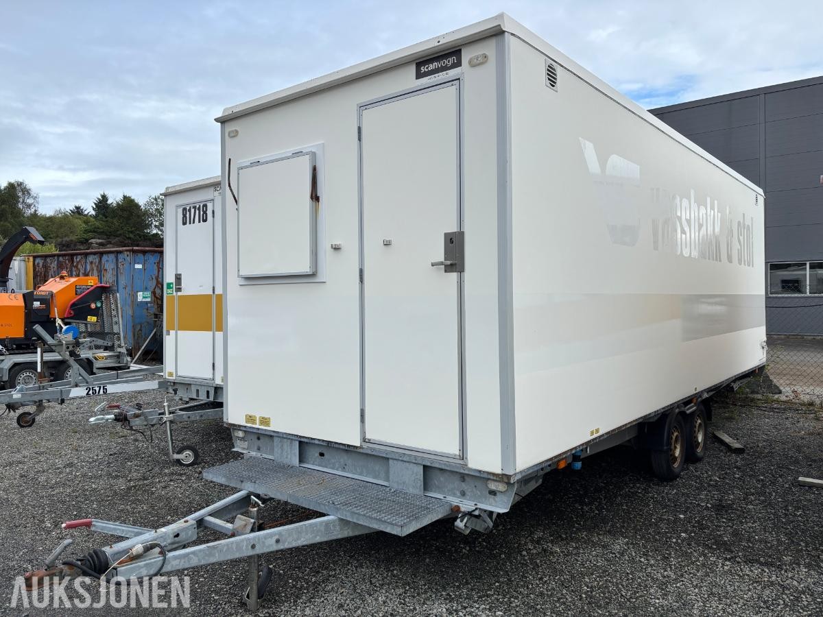 Scanvogn spise- og garderobevogn med toalett, varmtvann og tandem