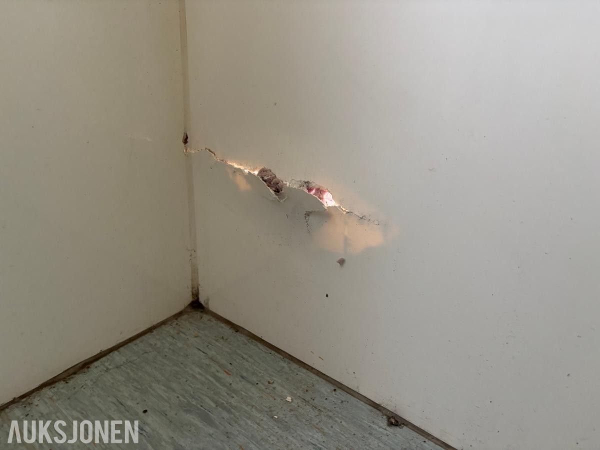 Scanvogn spise- og garderobevogn med toalett, varmtvann og tandem