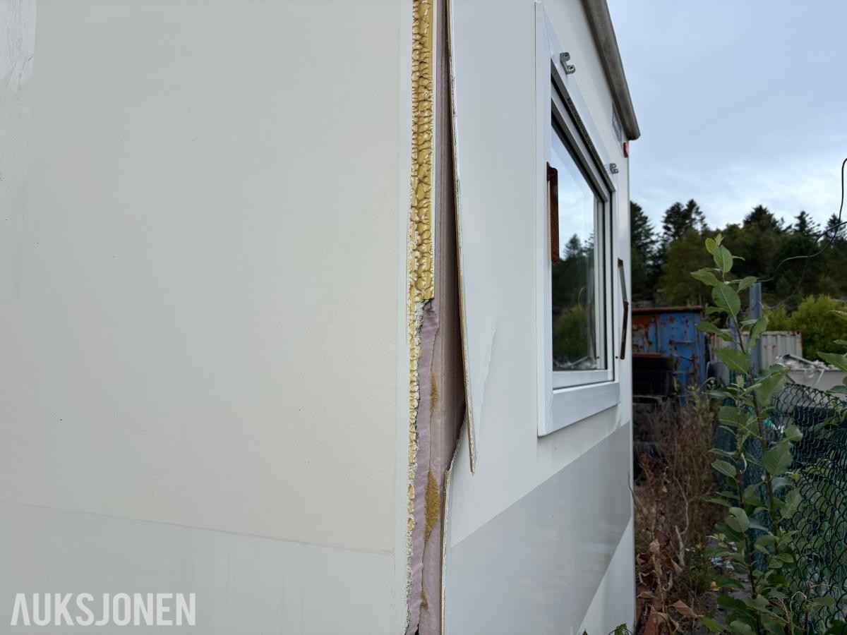 Scanvogn spise- og garderobevogn med toalett, varmtvann og tandem