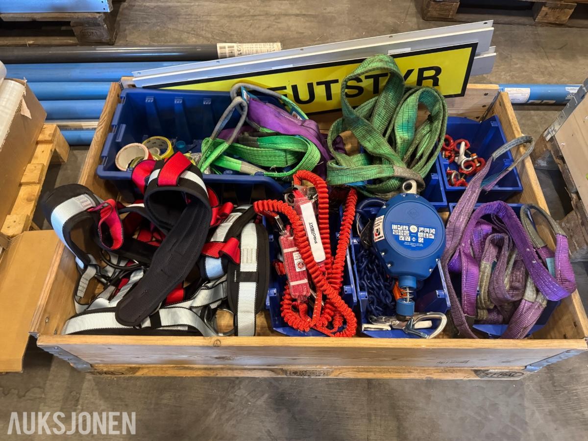 Palle med løfteutstyr & fallsikringsutstyr