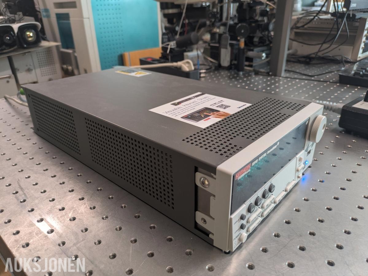 Keithley 2601B Source Meter Unit
