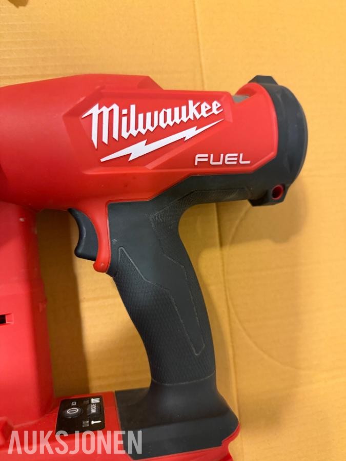 2021 Milwaukee  M 18 FN 18GS dykkertpistol 