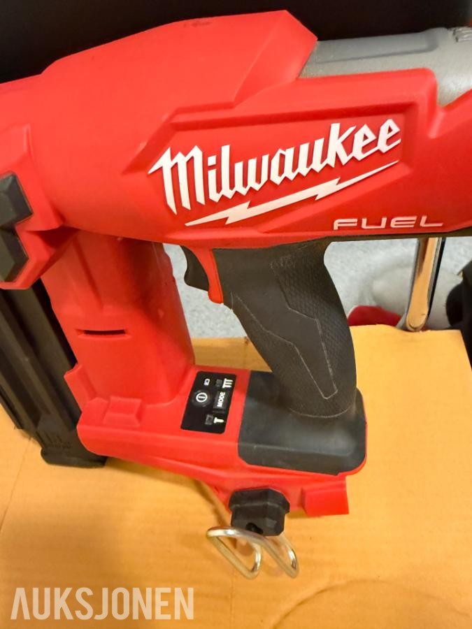 2021 Milwaukee  M 18 FN 18GS dykkertpistol 