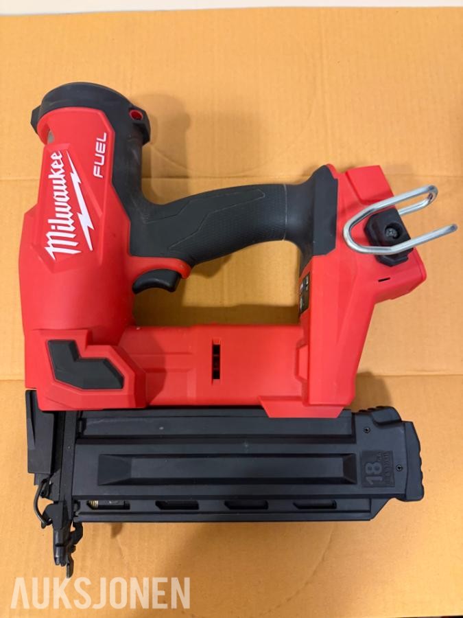 2021 Milwaukee  M 18 FN 18GS dykkertpistol 
