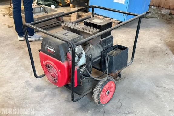 1998 Stephill Generators 5kw propan og bensin aggregat - 240 og 400 volts uttak
