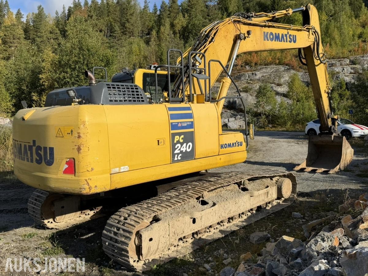 2015 Komatsu PC240LC-10 Gravemaskin - R8 Rototilt - S70 hurtigfeste