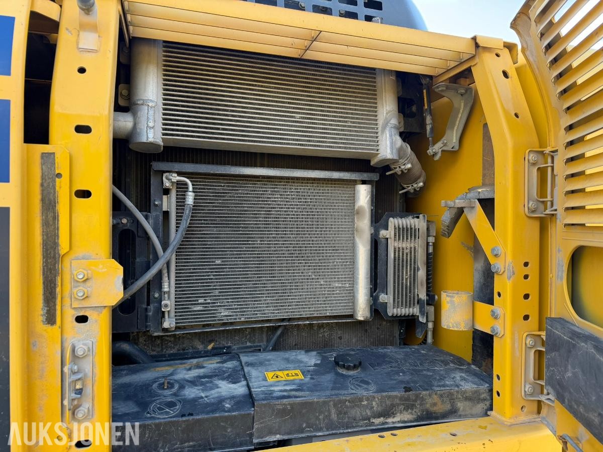 2015 Komatsu PC240LC-10 Gravemaskin - R8 Rototilt - S70 hurtigfeste