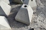 Betongris / Skiltføtter i betong - ca 40 stk