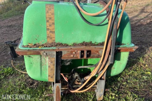 Comet fullspray åkersprøyte 880L tank - ingen minstepris
