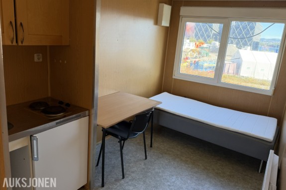 2004 20 fots Uniteam modulcontainer - Boligbrakke - Brakkerigg med dusj, kjøkken, seng og spiseplass