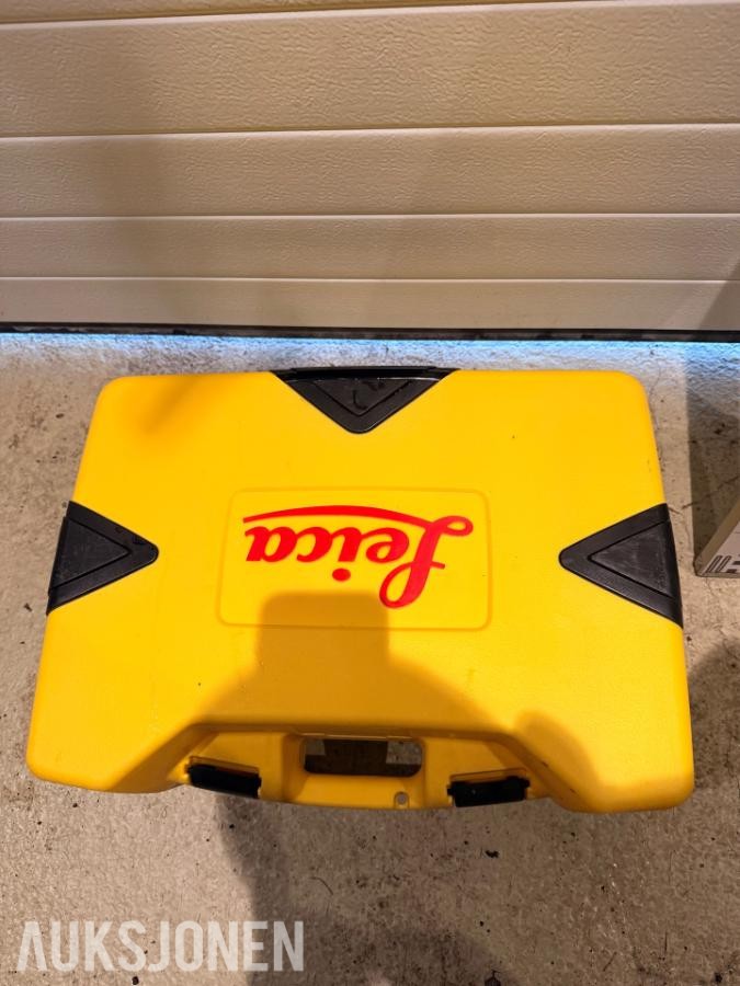 Leica Rugby 820 anleggslaser - pakke