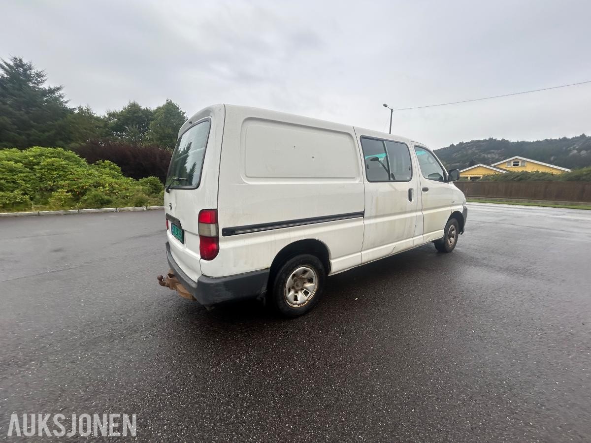 2008 Toyota HiAce 2.5 117hk 4WD hengerfeste EU ok 05.2028
