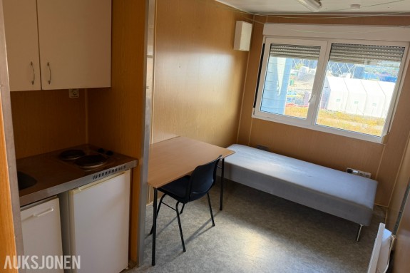 2004 20 fots Uniteam modulcontainer - Boligbrakke - Brakkerigg med dusj, kjøkken, seng og spiseplass