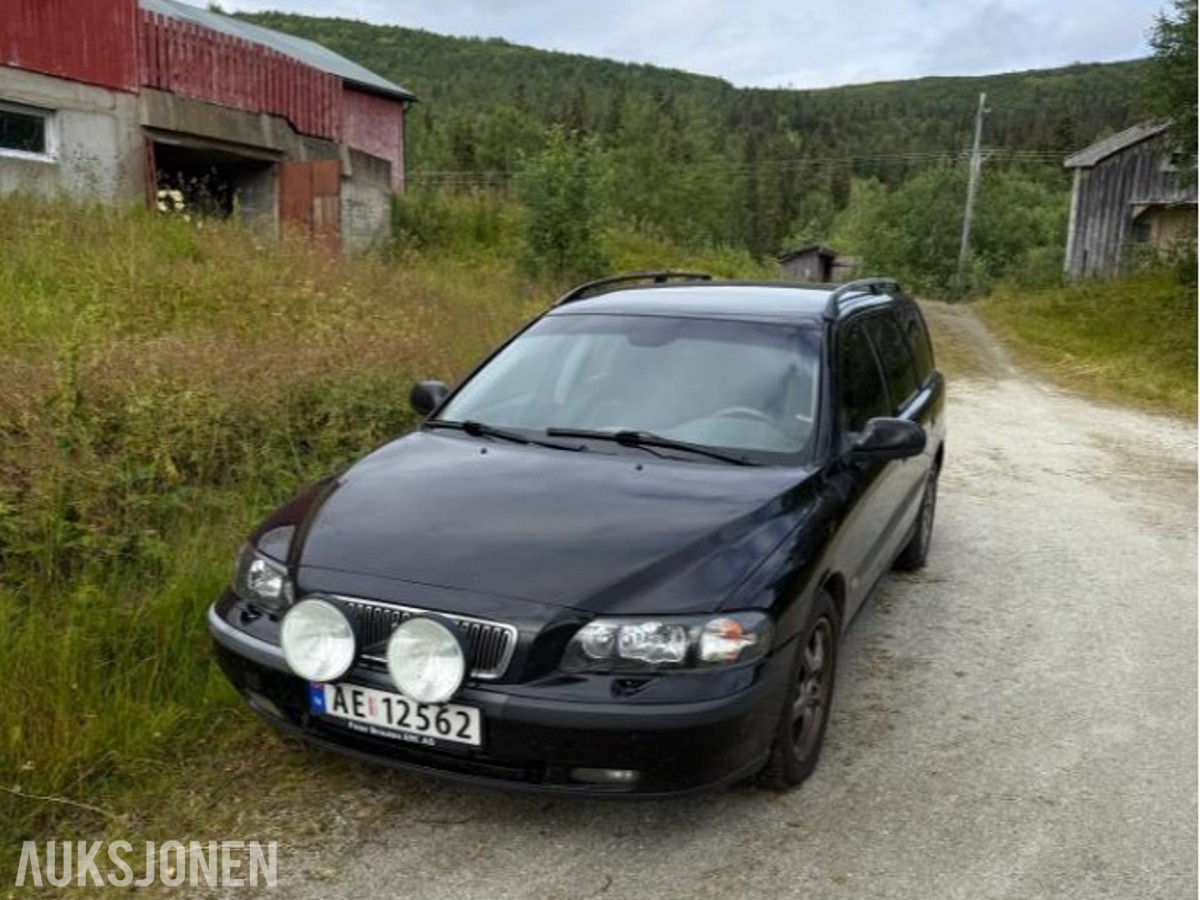 2003 Volvo V70 2.4 Diesel, Automat, Hengerfeste, Skinninteriør, Reparasjonsobjekt