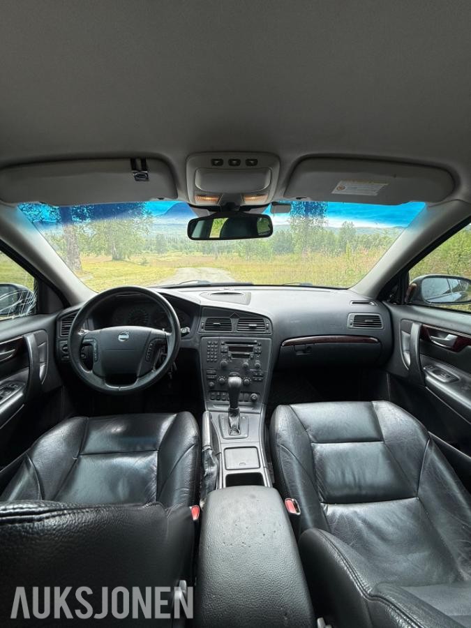 2003 Volvo V70 2.4 Diesel, Automat, Hengerfeste, Skinninteriør, Reparasjonsobjekt