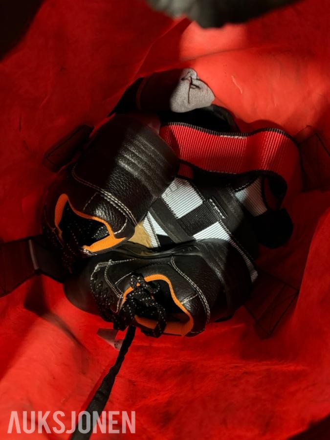 Würth fallsikringsutstyr med fallblokker seler og tau